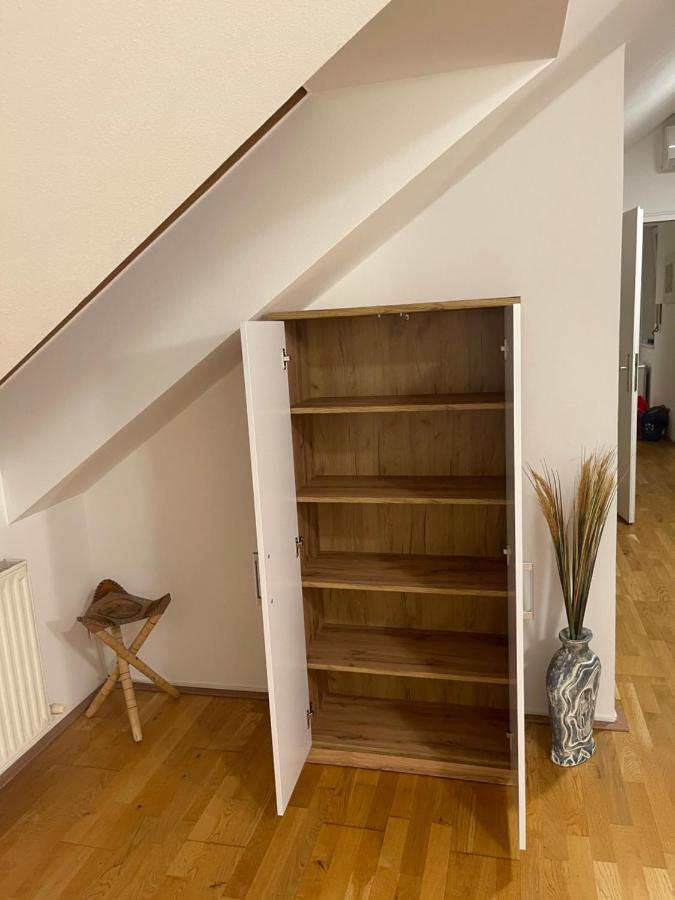 Klimatisiertes, Ruhiges Dachgeschoss Cityapartment Im Zentrum Wiens Exterior foto