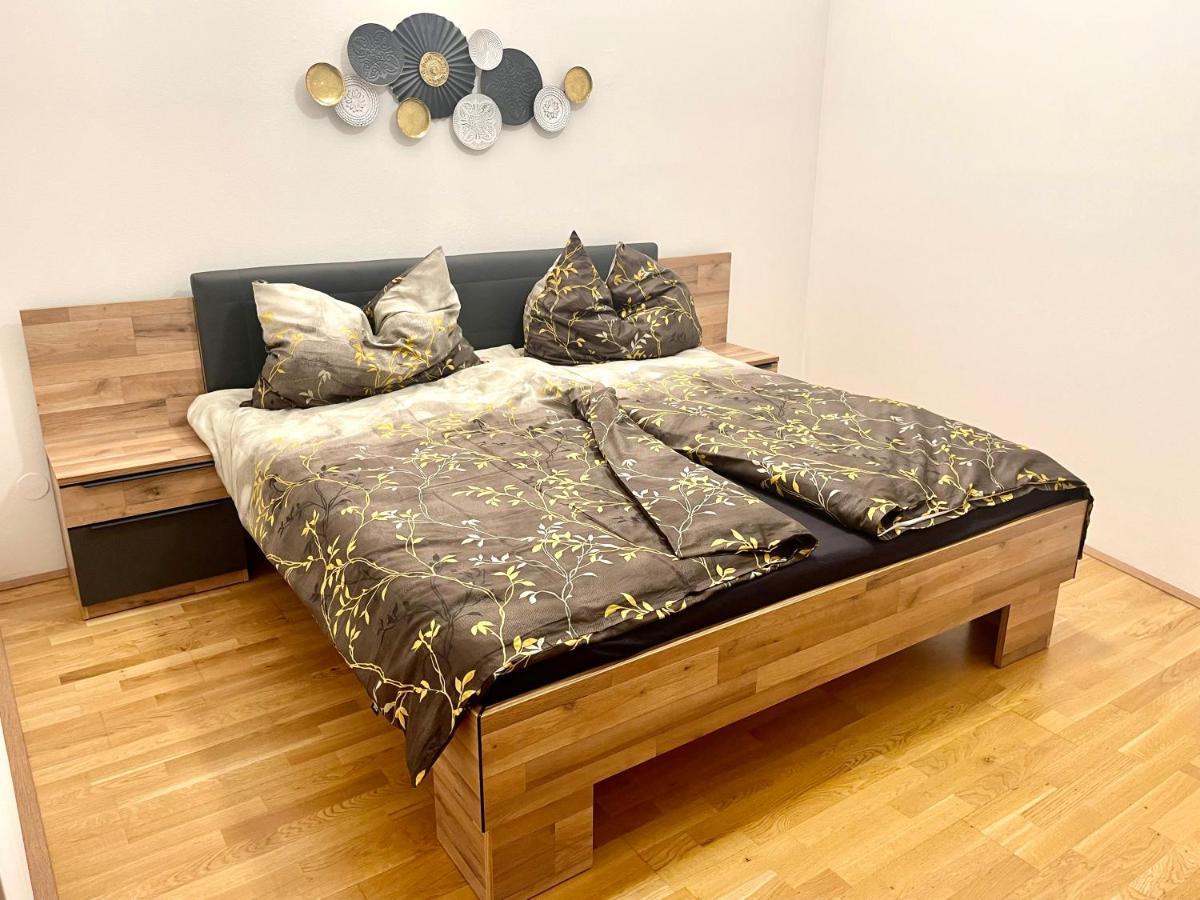 Klimatisiertes, Ruhiges Dachgeschoss Cityapartment Im Zentrum Wiens Exterior foto