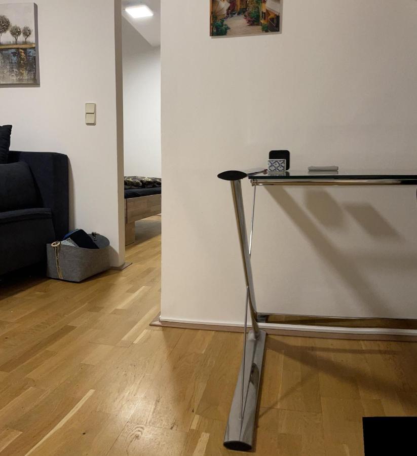 Klimatisiertes, Ruhiges Dachgeschoss Cityapartment Im Zentrum Wiens Exterior foto