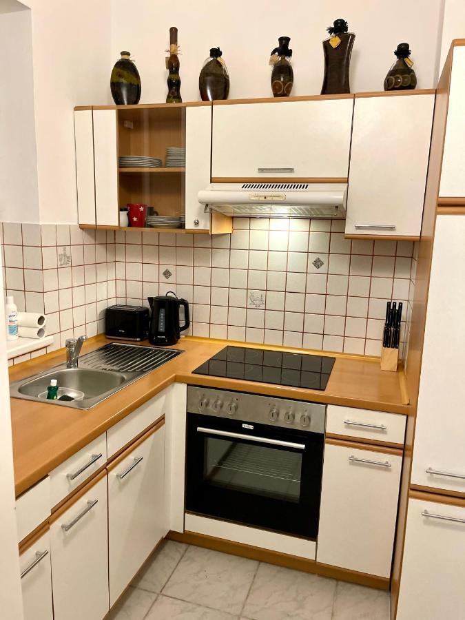 Klimatisiertes, Ruhiges Dachgeschoss Cityapartment Im Zentrum Wiens Exterior foto